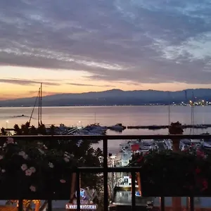 Lungomare Garibaldi , Milazzo Italia