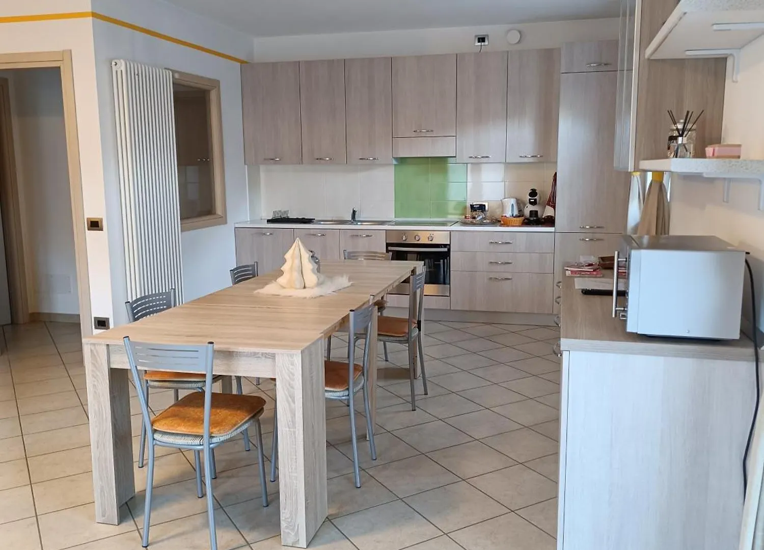Appartamento pisolo selvaggio Tirano 0*,  Italia
