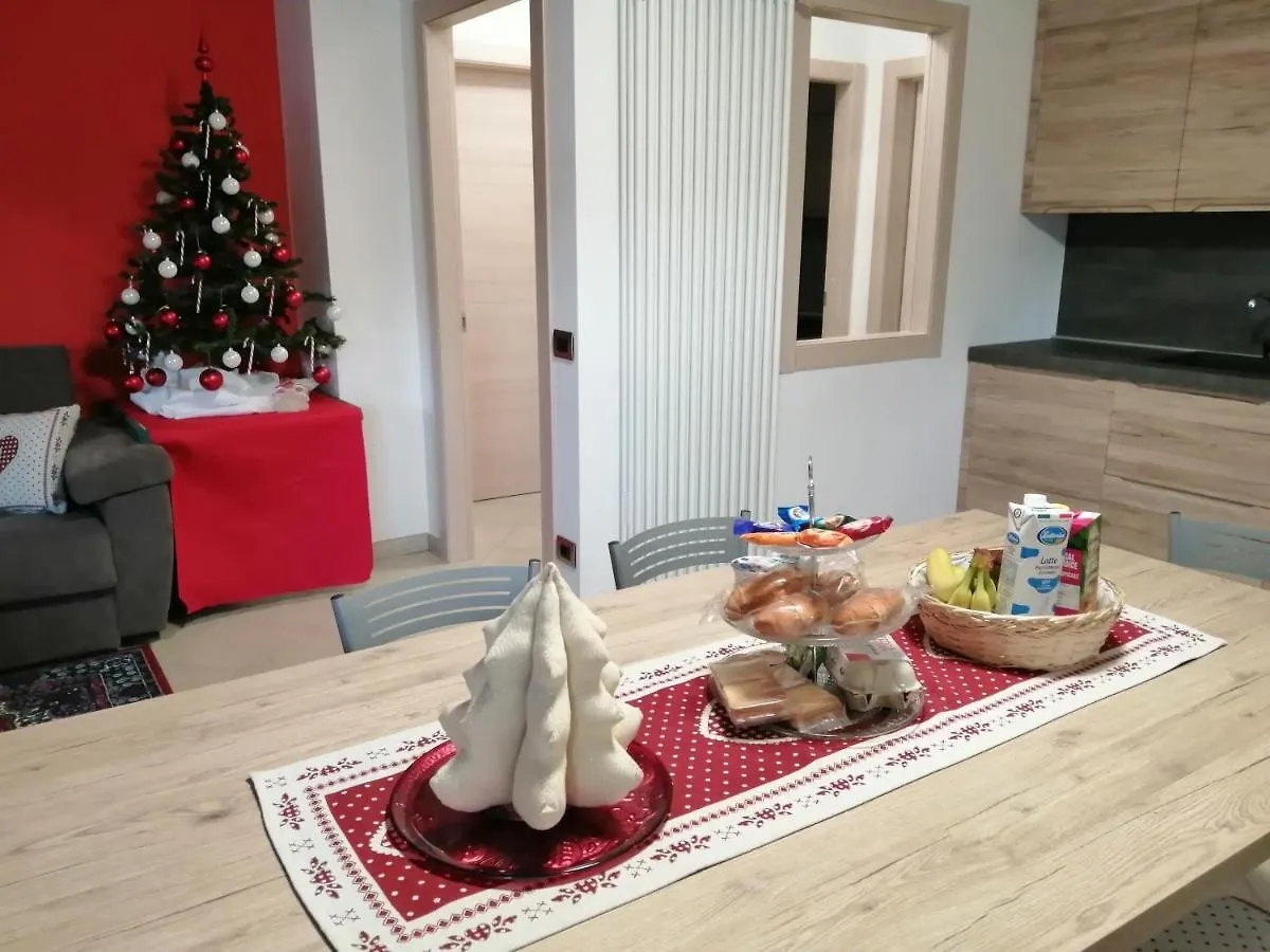 Appartamento pisolo selvaggio Tirano 0*,  Italia